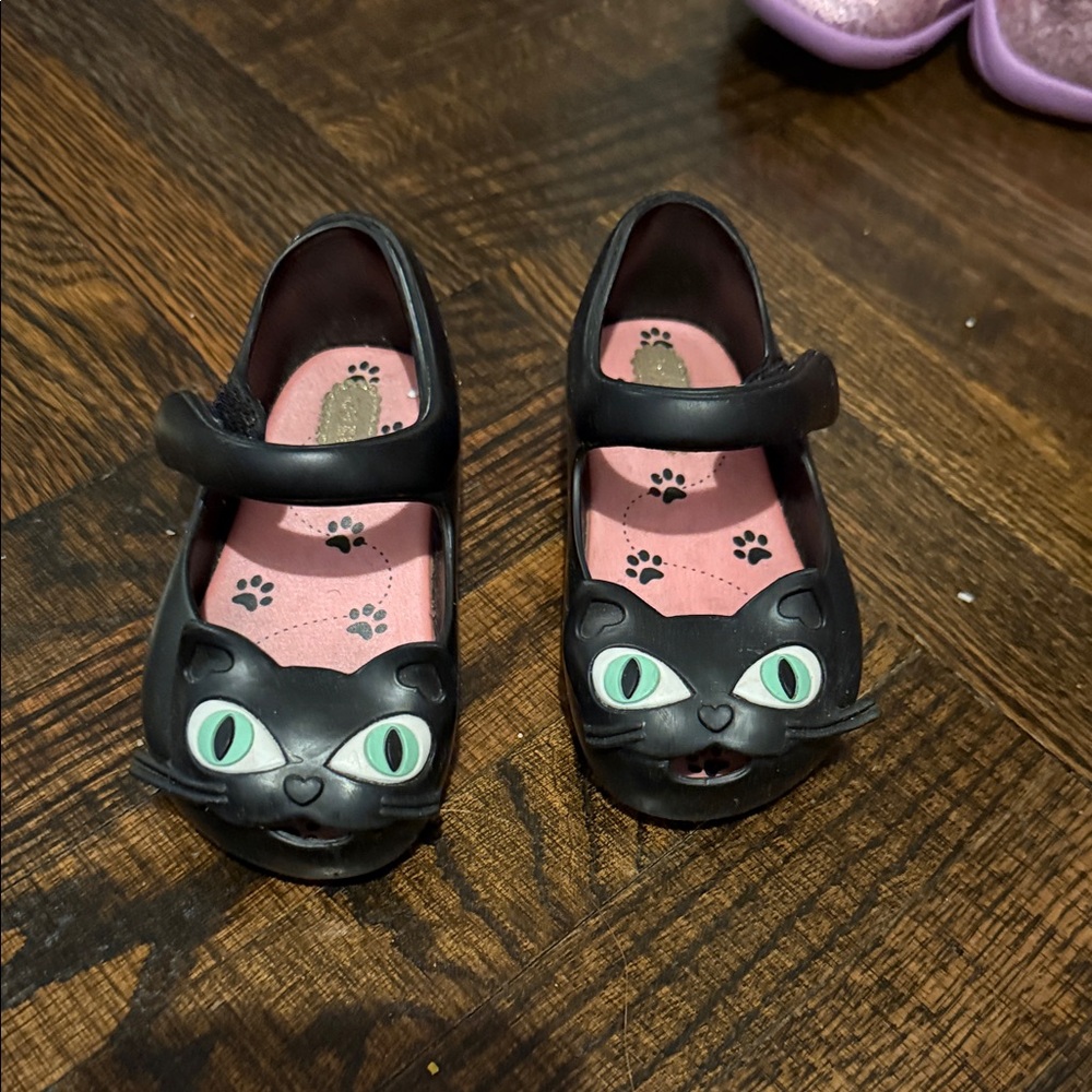 Black Cat Kids Shoes